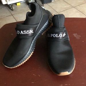 Black polo shoes